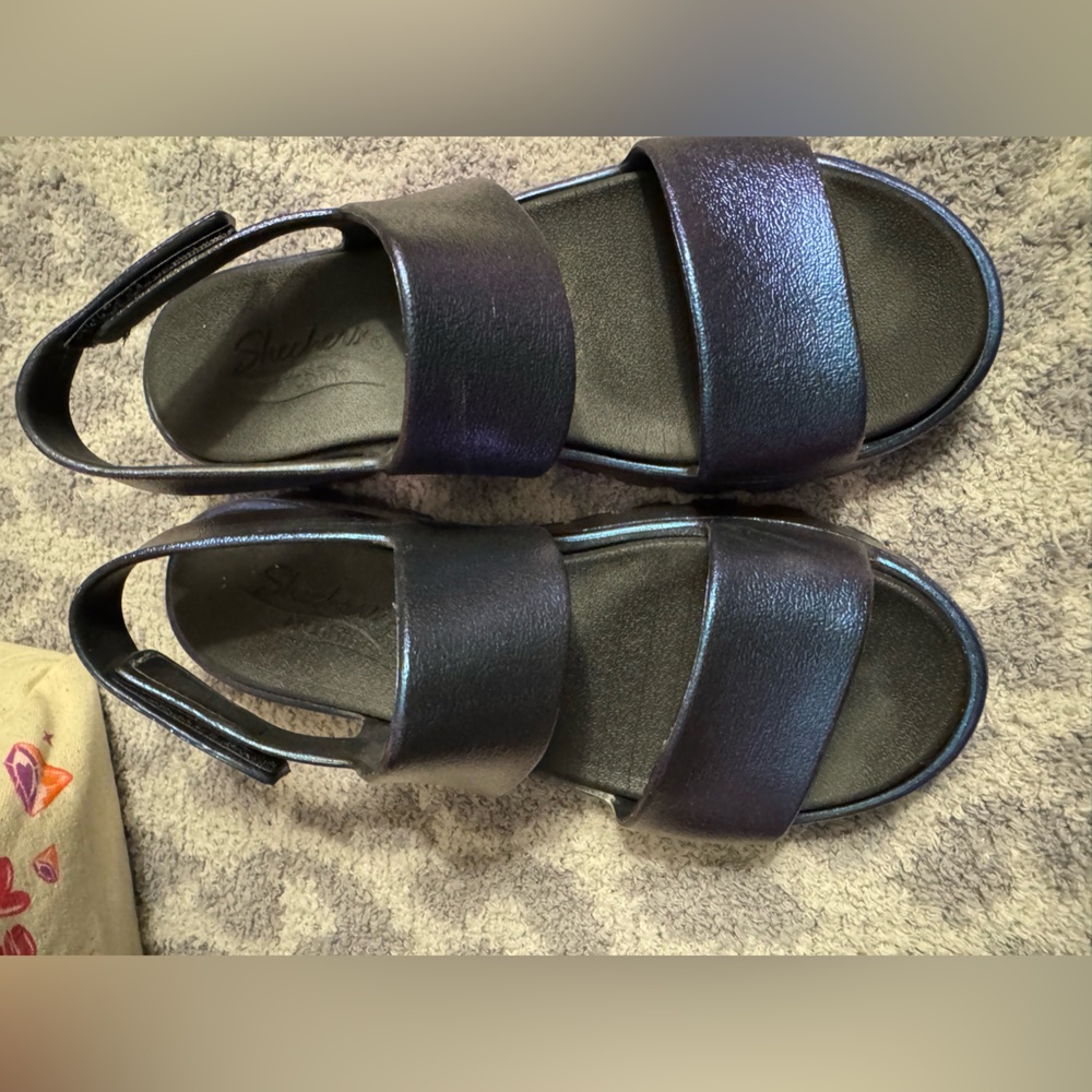 Skechers Arch Fit Blue Iridescent Sandals - Picture 4 of 4